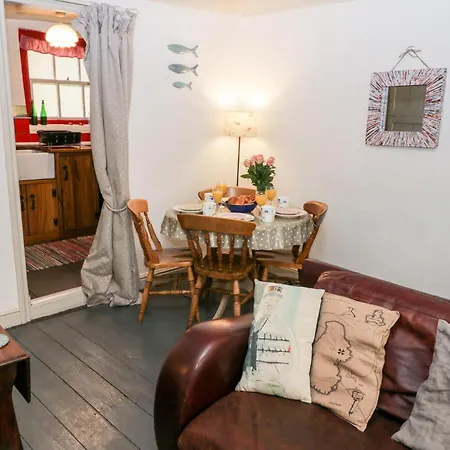 Semesterbostad Inglenook *