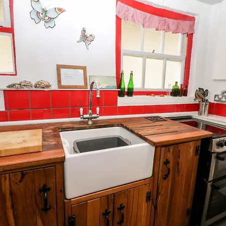 Holiday home Inglenook *