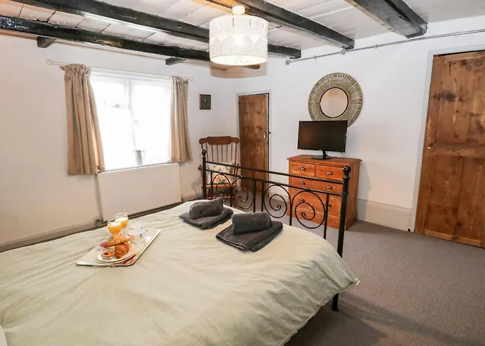 Holiday home Inglenook *